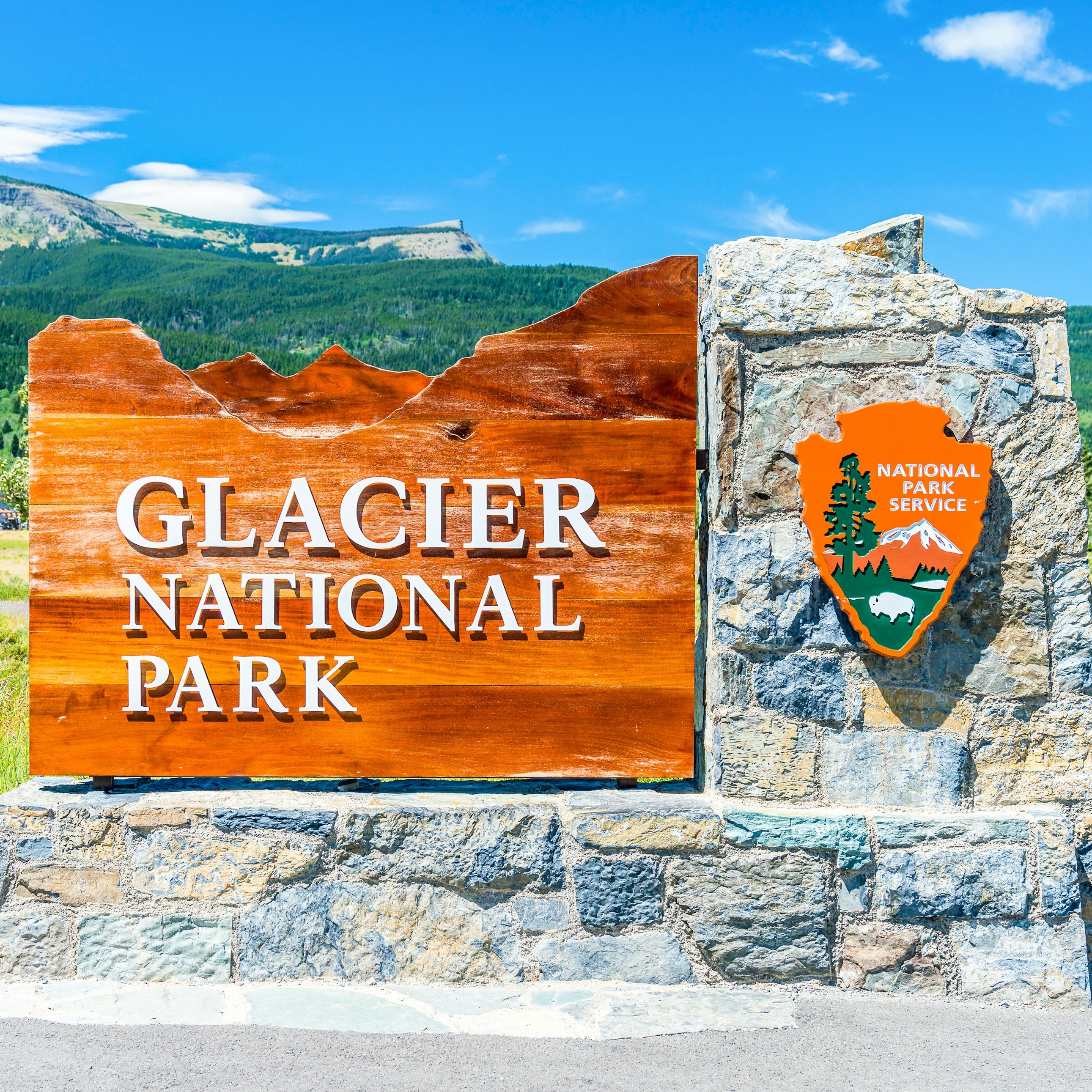 Glacier National Park Sign
